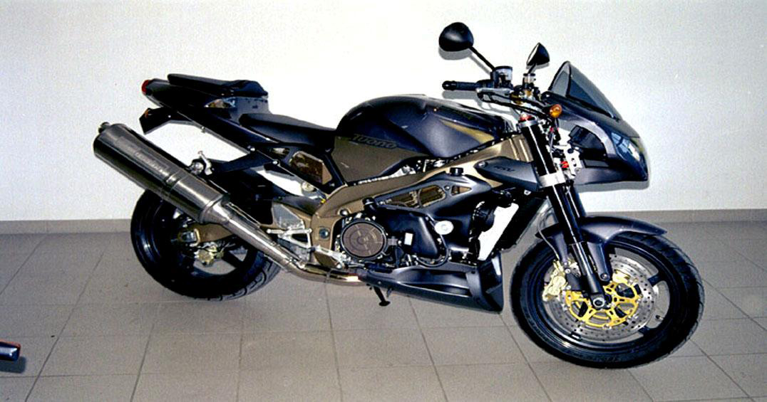 RSV1000 Tuono